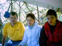 Александр из Саранска и майкопские парапланеристы
Майские праздники на Юце (1-4 мая 2004 г.)