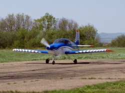 Самолёт Cetus A700