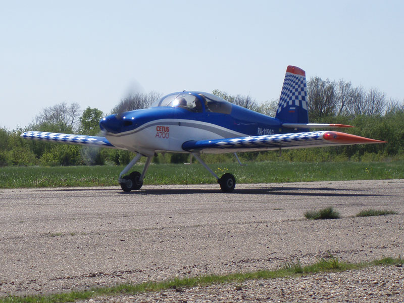 Самолёт Cetus A700